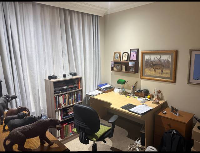 2 BEDROOM APARTMENT FOR SALE IN NEWLANDS